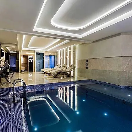 Venera Old Отель 4*