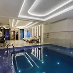 Venera Old فندق