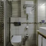Venera Old فندق 4*